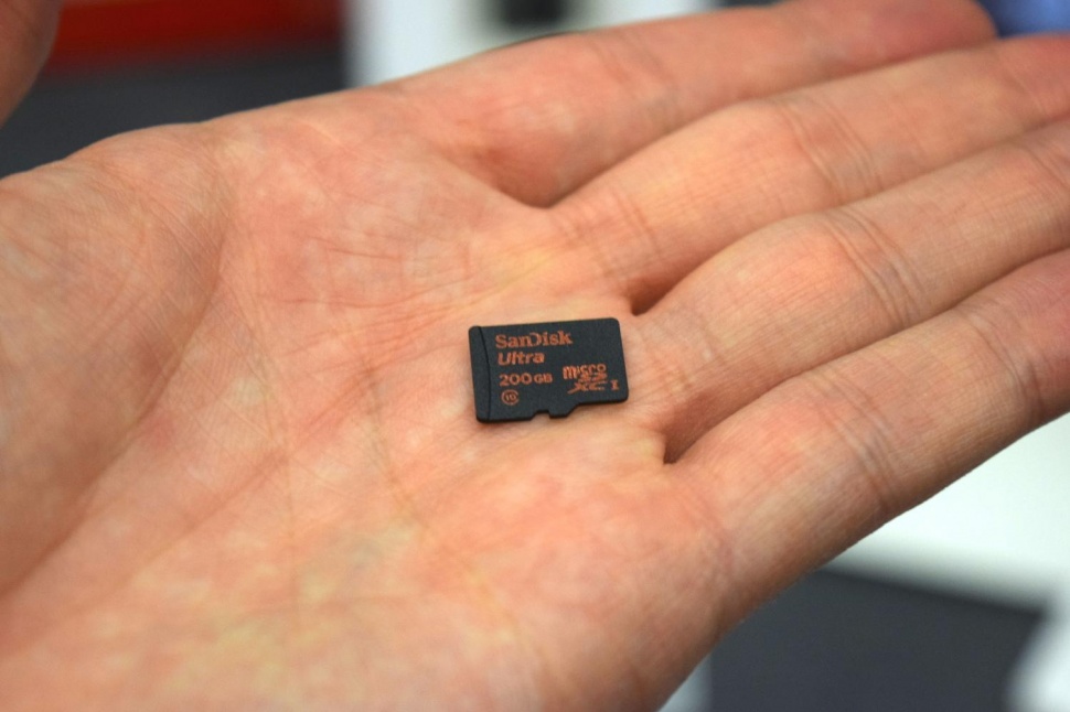 SanDisk microSD จุเต็มขั้น200GB